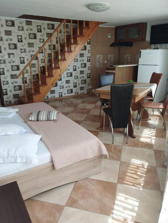 Vila Florelena Navodari Dış mekan fotoğraf